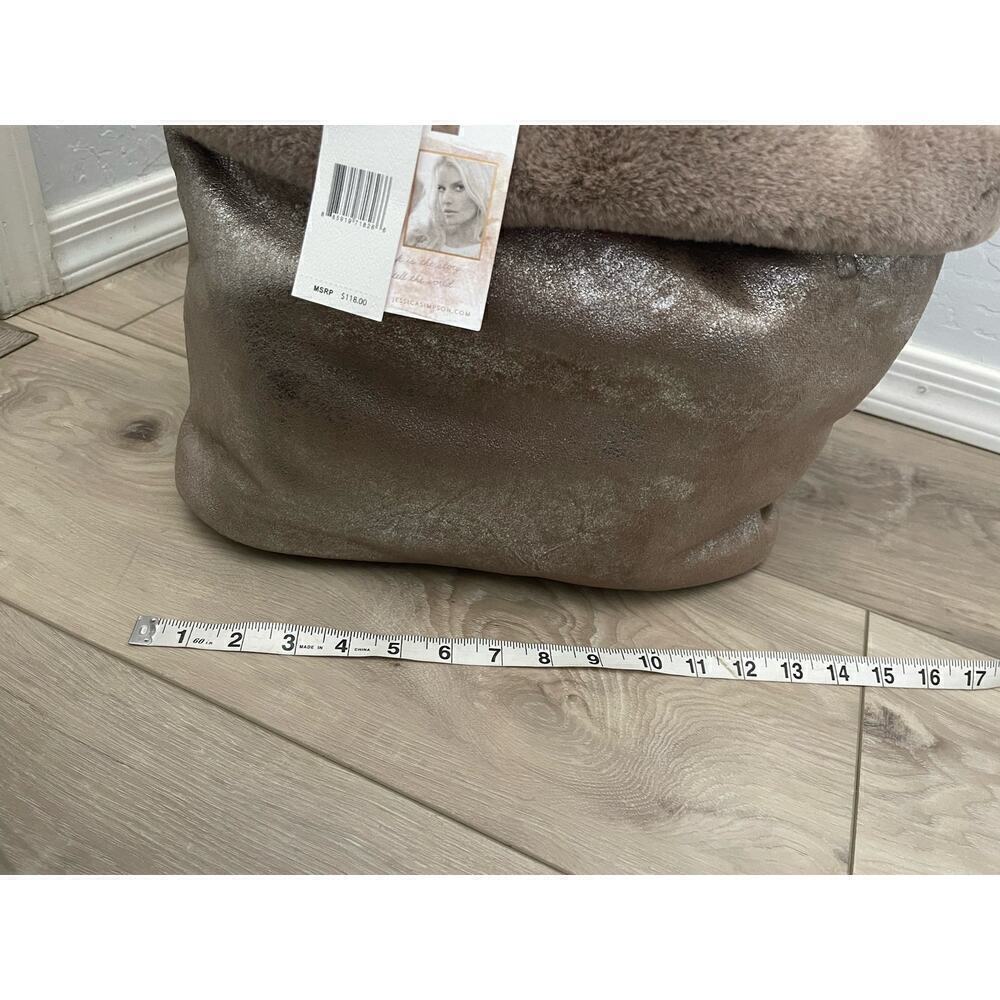 Jessica Simpson Flora Faux Fur Tote Bag In Champagne - Picture 13 of 14